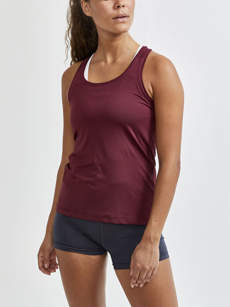 1908770-497000_ADV-Essence-Singlet_Closeup1