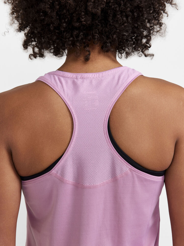 1908770-743000_ADV-Essence-Singlet-W_Closeup3