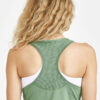 1908770-812000_ADV-Essence-Singlet-W_Closeup4