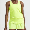 1908770-851000_ADV-Essence-Singlet_Closeup1