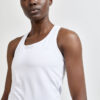 1908770-900000_ADV-Essence-Singlet_Closeup3