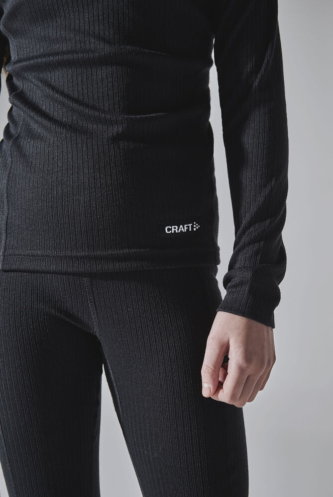 1909713_999000_CORE-Dry-Baselayer-Set_C4