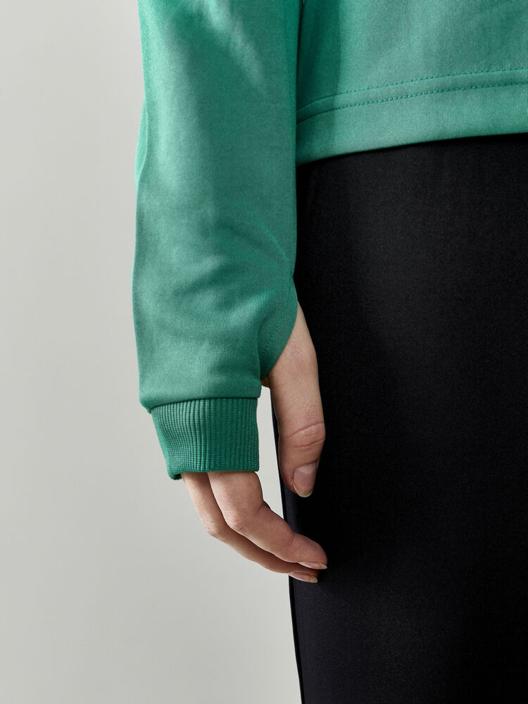 1910152-651000_Evolve-Halfzip-W_Closeup5