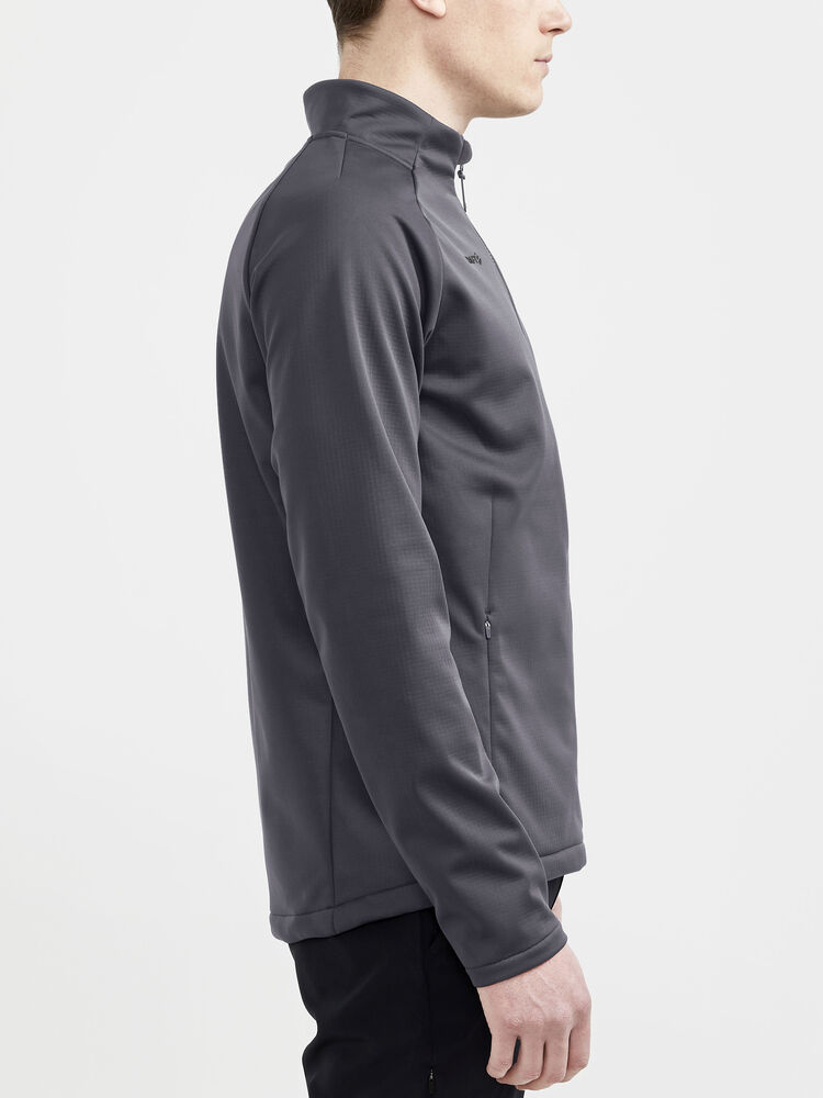 1910990-985000_CORE-Explore-Soft-Shell-Jacket-M_Closeup2