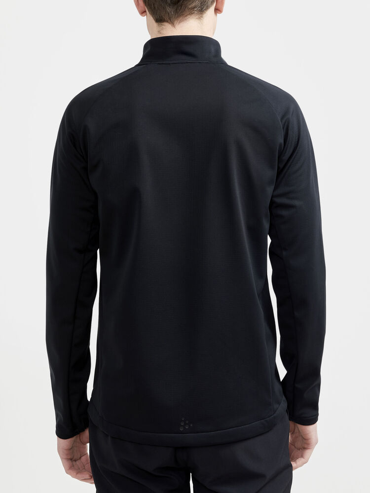 1910990-999000_CORE-Explore-Soft-Shell-Jacket-M_Closeup3