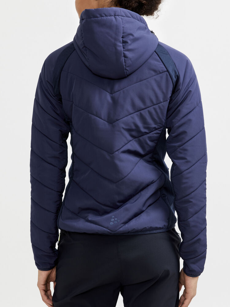 1911001-396000_ADV-Explore-Hybrid-Jacket-W_Closeup2