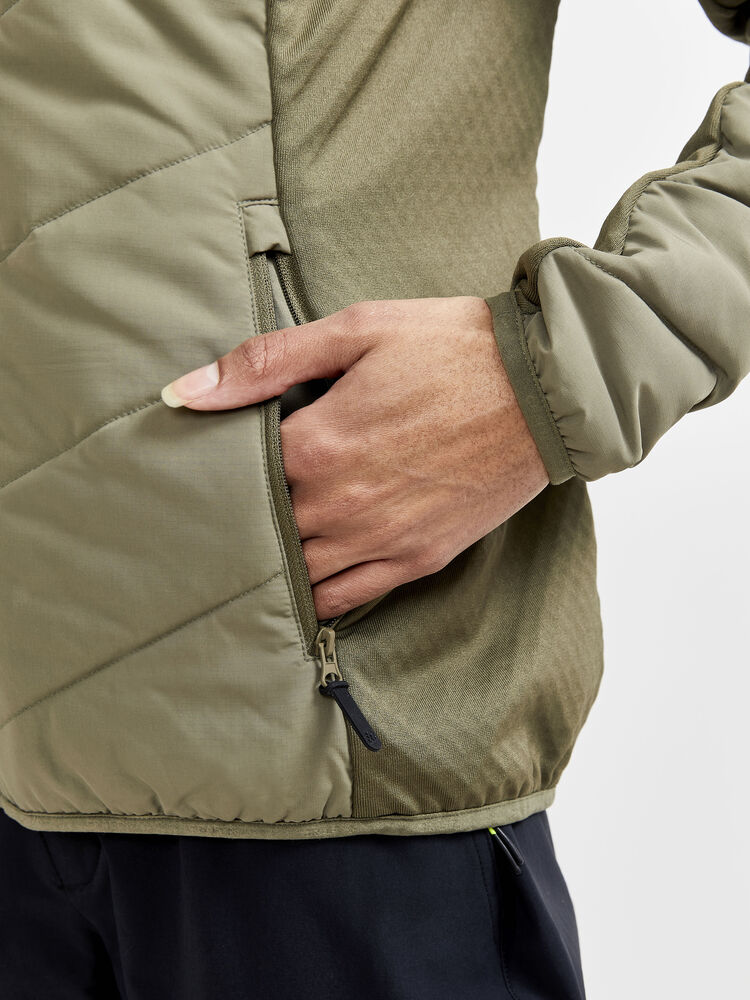 1911001-664000_ADV-Explore-Hybrid-Jacket-W_Closeup4