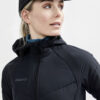 1911001-999000_ADV-Explore-Hybrid-Jacket-W_Closeup3