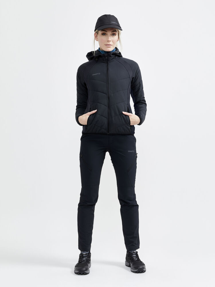 1911001-999000_ADV-Explore-Hybrid-Jacket-W_Closeup5