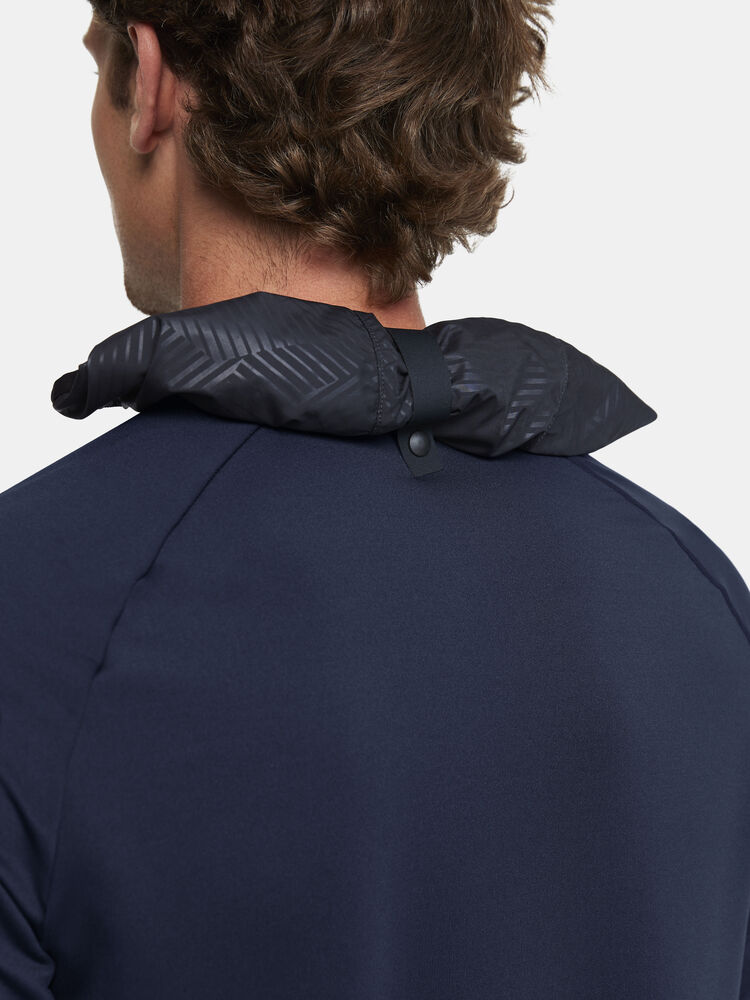 1912745-390000_Extend-Full-Zip-M_Closeup5