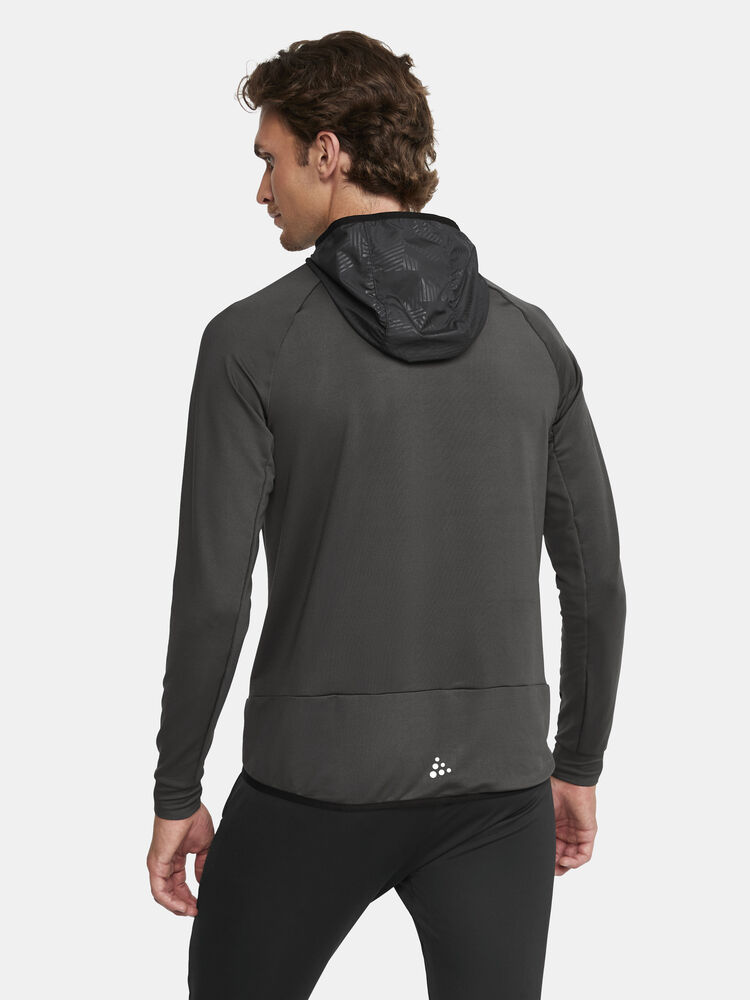1912745-995000_Extend-Full-Zip-M_Closeup3