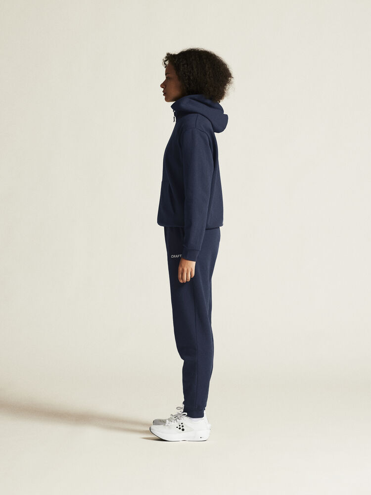 1915296-390000_Community-2-Logo-FZ-Hoodie-W_closeup4